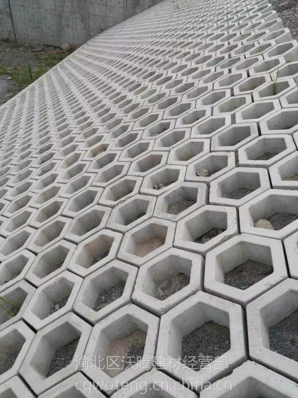 供应重庆预制砼六角空心块重庆渝北水泥实心六角砖