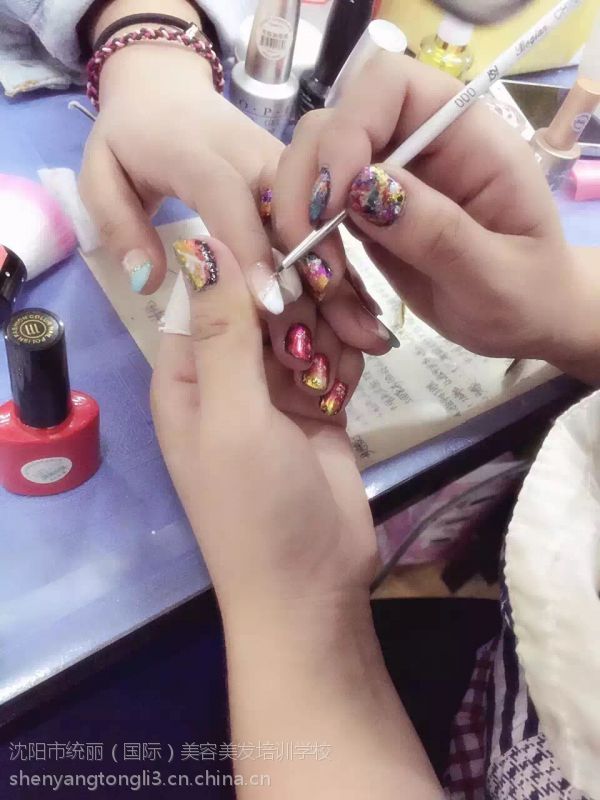 500彩票网- 彩票开奖查询- 体彩专家分析- 足彩比分直播平台哈尔滨美发培训学校学费一般要多少钱