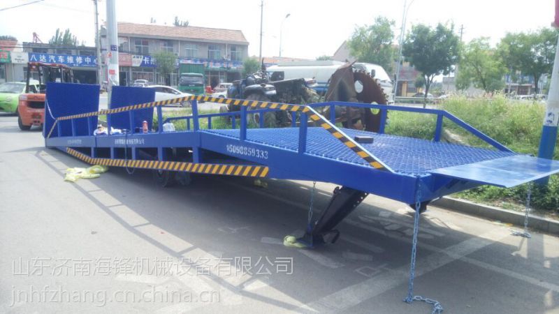 大吨位液压登车桥装卸过桥移动式登车桥质量可靠图片