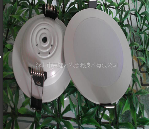 2015年款LED筒灯 超薄连体卡扣系列 5W 深圳荣耀之光照明
