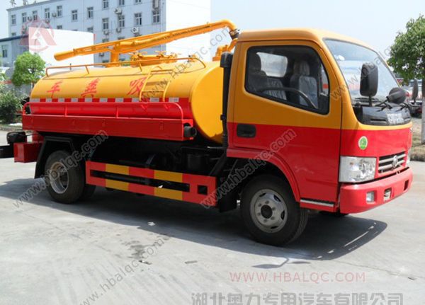 东风福瑞卡吸粪车 福瑞卡3吨吸粪车 小型抽粪车