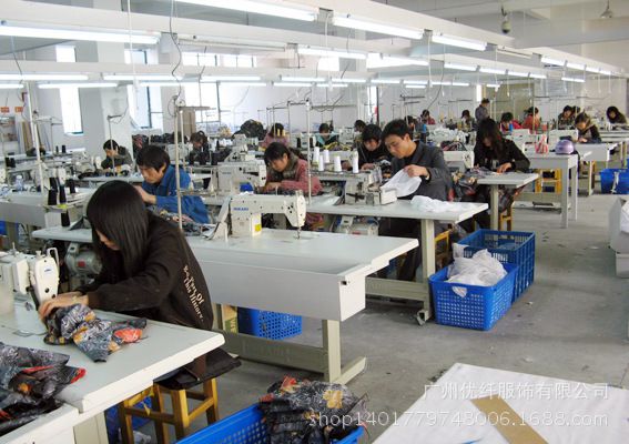 供應淘工廠天貓淘寶t恤貼牌女裝來樣來料加工定製服裝加工廠小批量