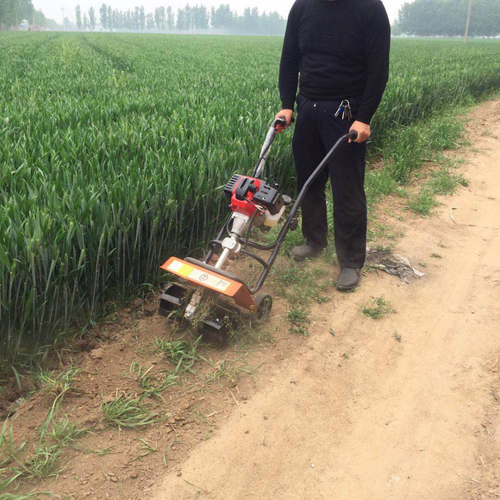 背负式松土锄地机富民牌汽油锄地机