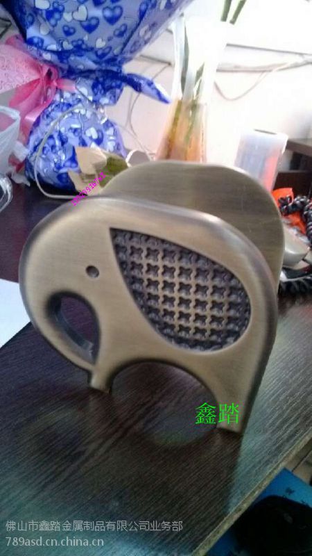 仿古铜色铝板雕刻拉手