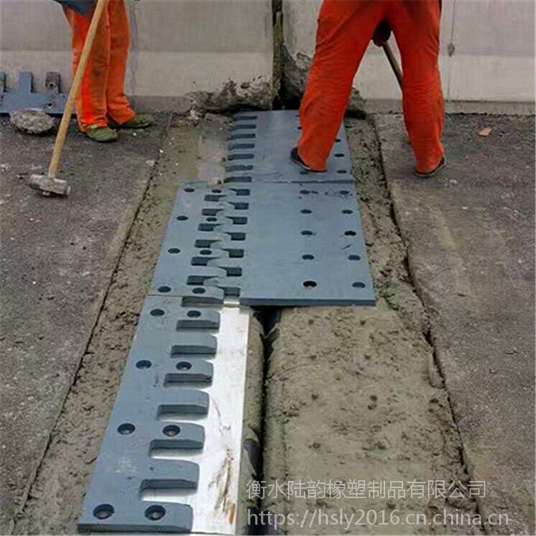 地基下沉楼房倾斜 赤峰56户居民撤离危楼在外租房已近两月