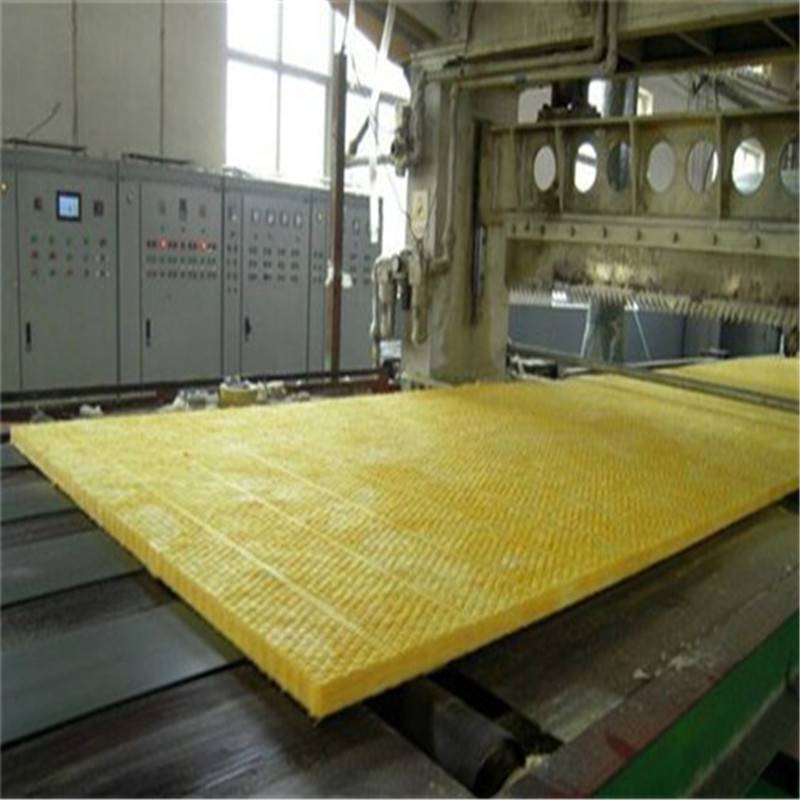 品质优良国美玻璃棉卷毡 15公分玻璃棉保温板生产制造厂家