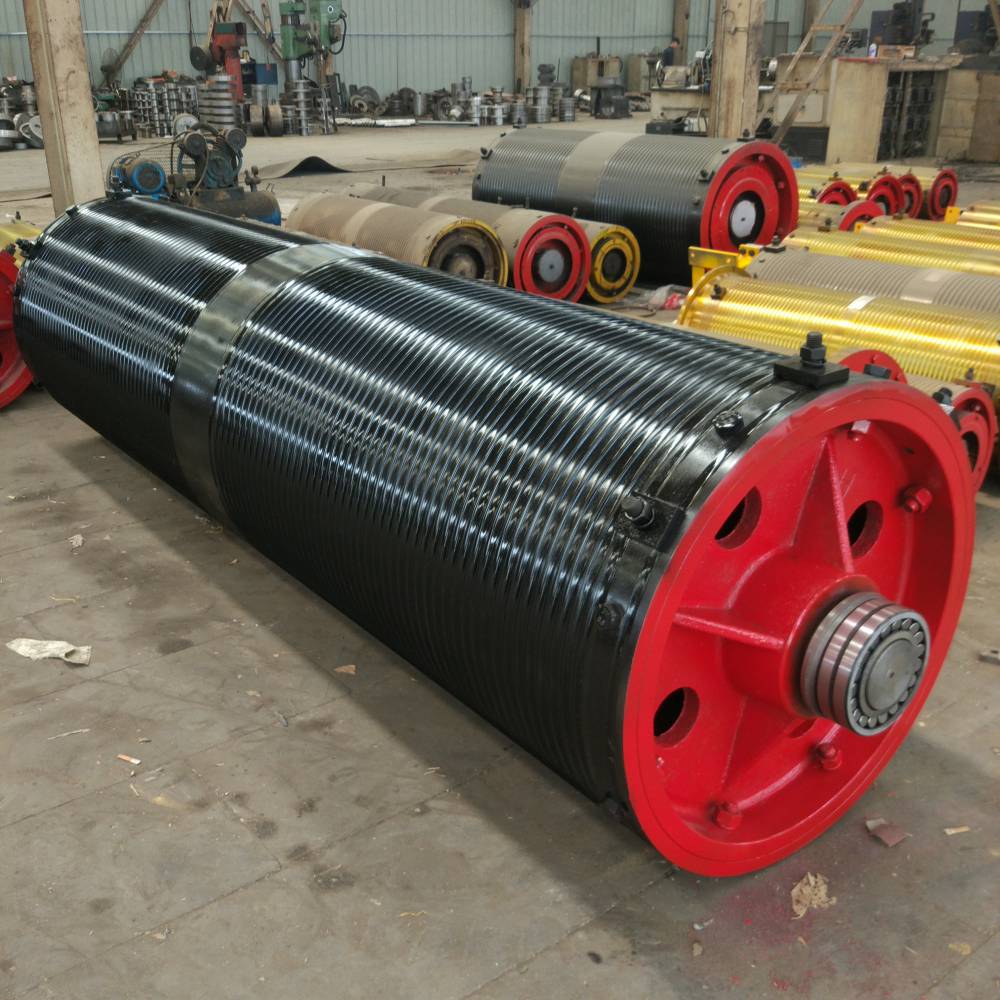 天车钢丝绳起升卷筒组φ650钢板卷制卷筒组长度22米