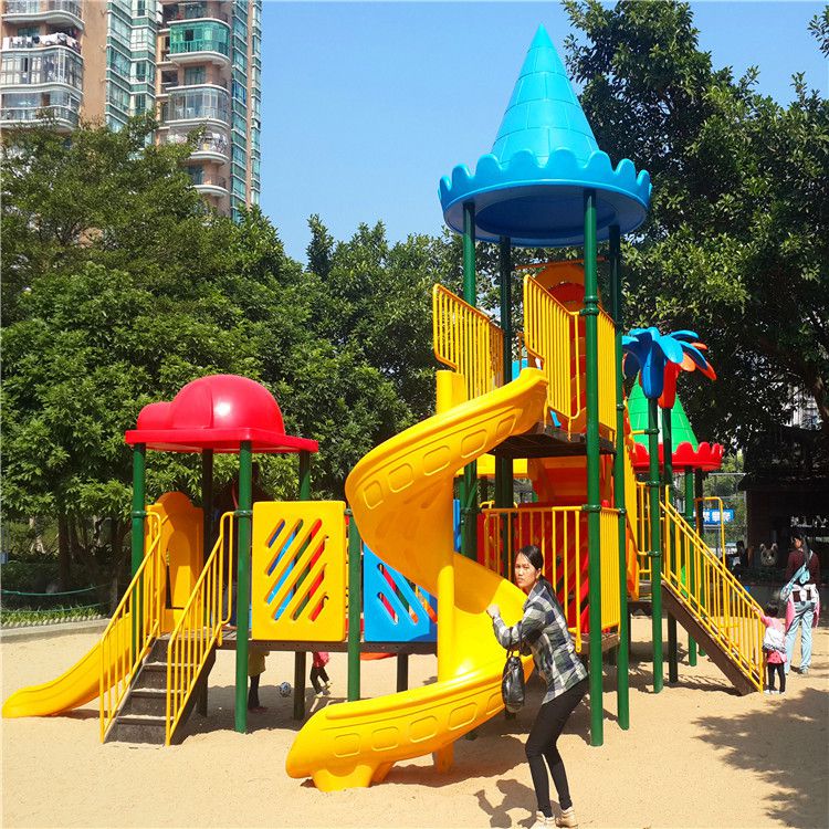 广西柳州滑滑梯