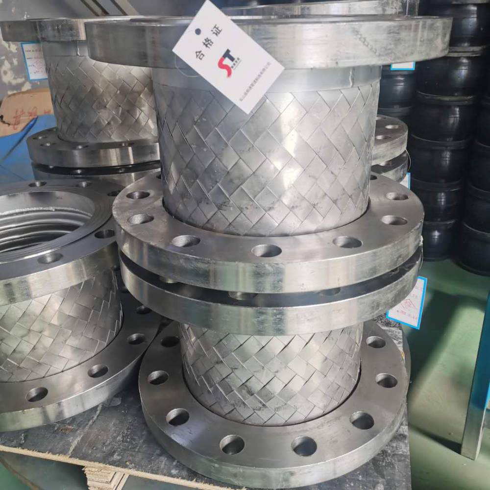 润宏供应长沙dn200l12米加长型不锈钢金属软管活套法兰连接