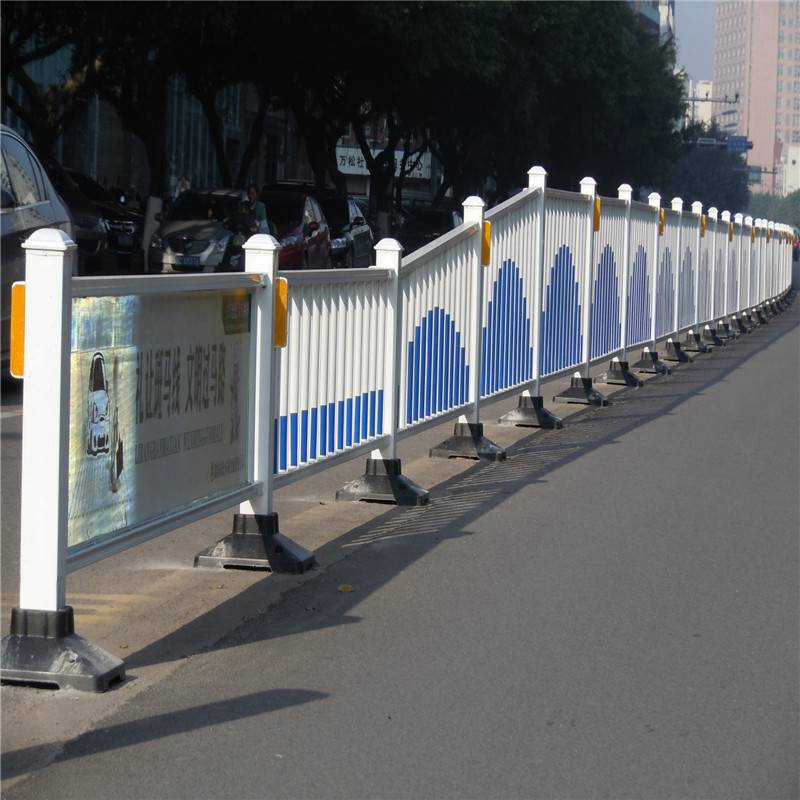 马路防护栏道路中间隔离带公路分隔带