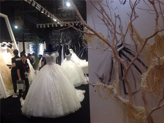 第32届中国·上海国际婚纱摄影器材展览会举办