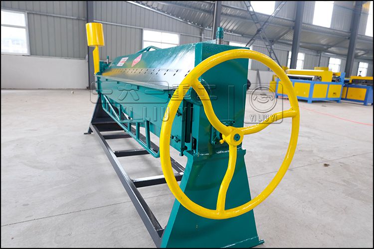 白铁风管手动折边机合成式手动折边机厂家手动折弯机价格