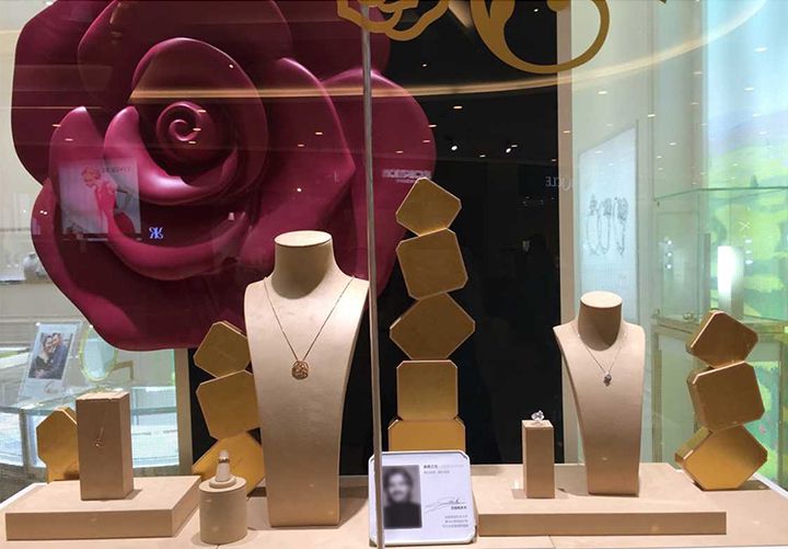珠宝橱窗展示设计制作