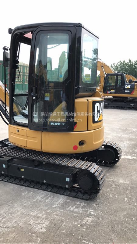 供应卡特挖机3035e四川易初明通