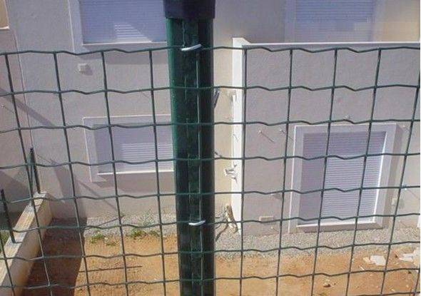 养野兔铁丝围栏网方孔围栏防护网圈地绿色铁丝网