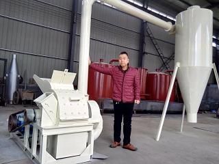 拓荆科技：公司2025年第一季度亏损的主要原因是新产品、新工艺的设备销售收入占比较高接近70%