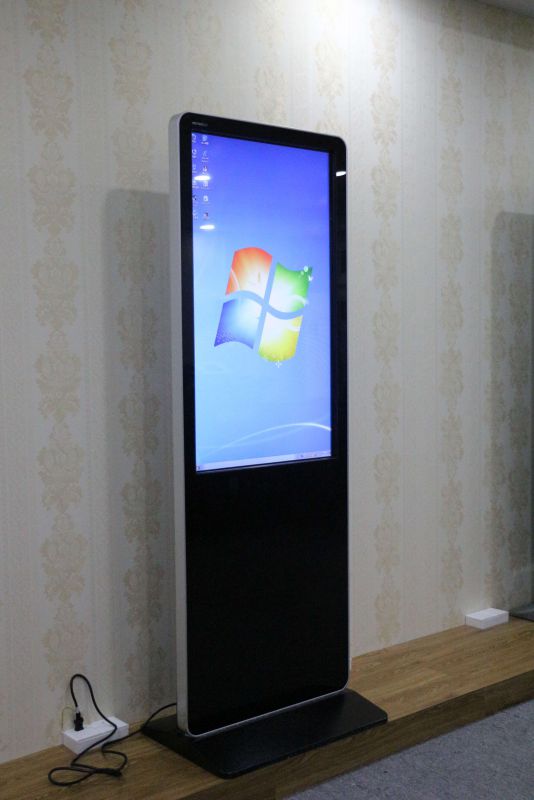 本狮40寸立式广告机落地式高清液晶显示器商场办公写字楼广告展示屏