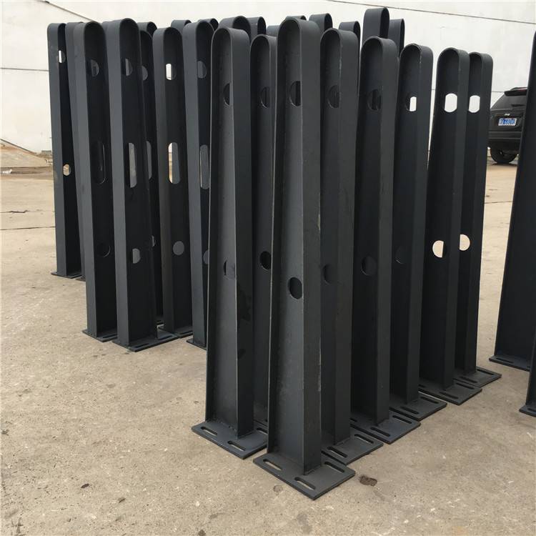 江苏耀荣定制不锈钢遮阳棚支架户外雨棚支架不锈钢雨棚钢梁