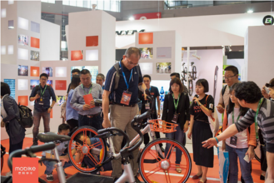 摩拜单车亮相上海国际自行车展 ***展示多款“技术验证单车”