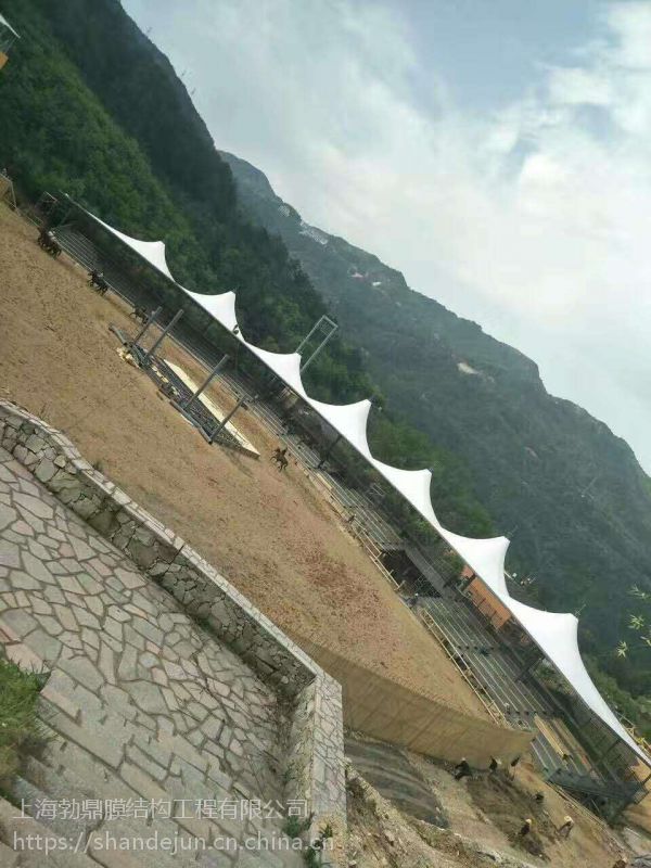 上海跑马场顶棚景区马场看台罩棚大门张拉膜雨棚多少钱一平那个厂家好价格 中国供应商