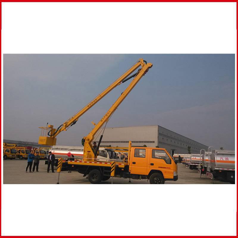 直臂式路灯工程车改装企业14米路灯作业车改装企业