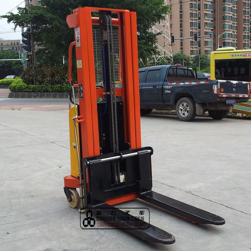 异性定做改装半自动电动液压升降叉车220v半电动堆高车
