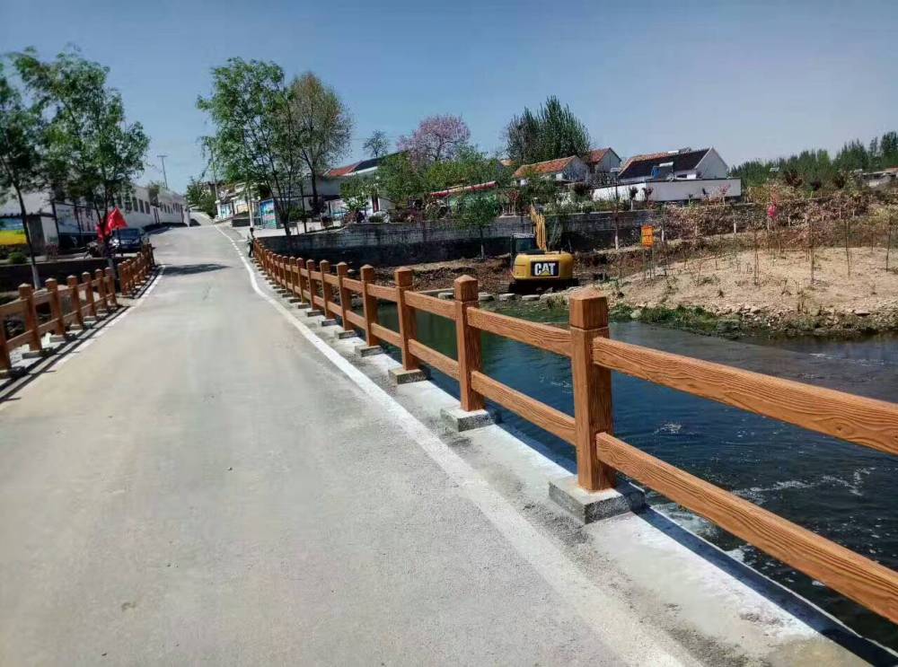 供应仿木护栏河道栏杆桥梁护栏仿木桩水利工程