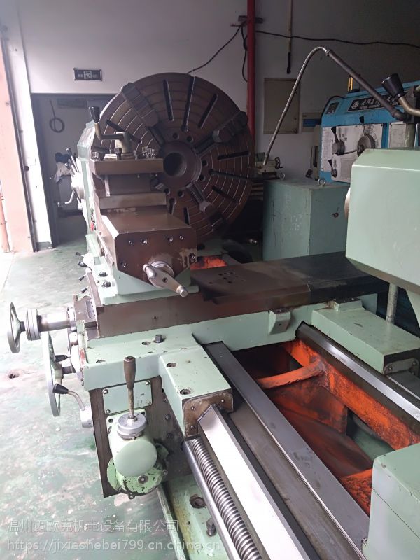 沈阳机床卧式车床型号cw61125b规格1250*1500年代1997年总重量10200kg