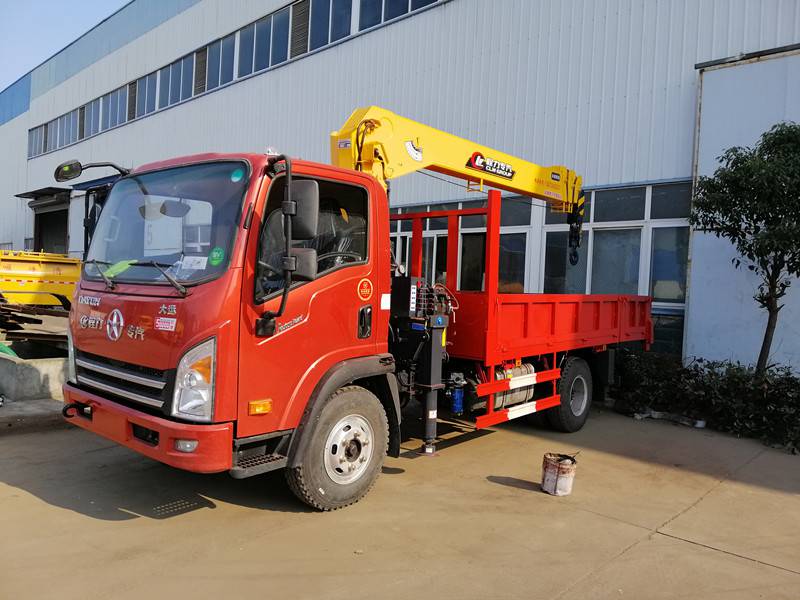 福曼3吨欧铃随车吊重型随车吊