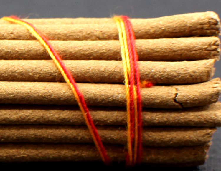 中国佛香香料全手工制作的楚布寺藏香楚布真香10cm线香