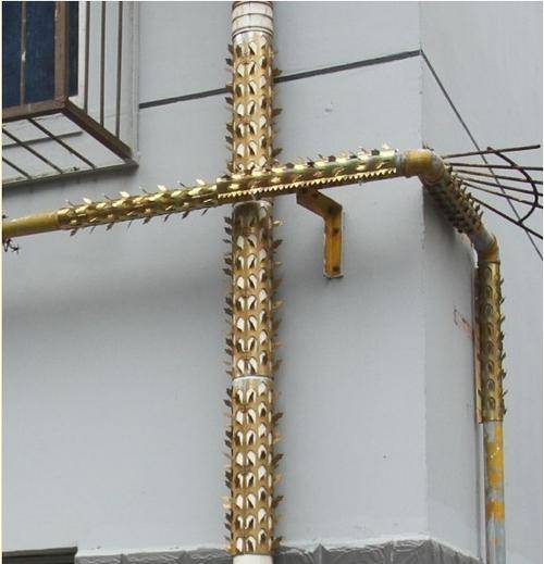 小区墙头钢刺刺钉厂家墙头铁刺