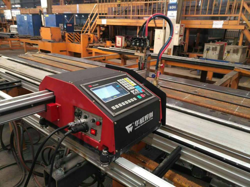 上海华威hnc1800w3小型数控切割机微型火焰数控切割机销售西安森达