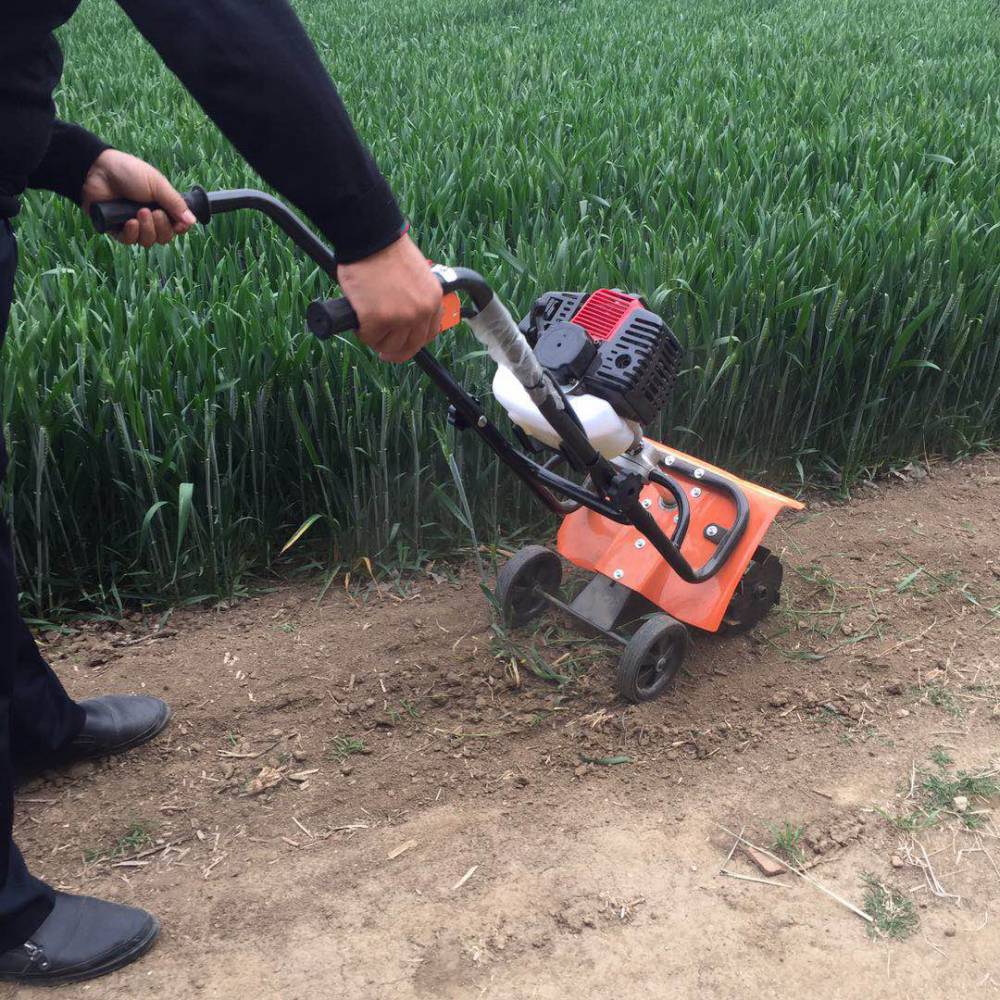 背负式松土锄地机富民牌汽油锄地机