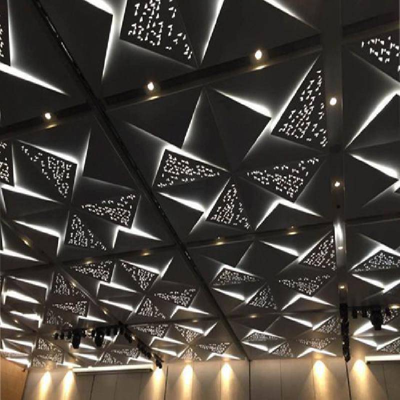 供应勾搭式白色穿孔吊顶铝板网-菱形孔拉伸网-崇匠