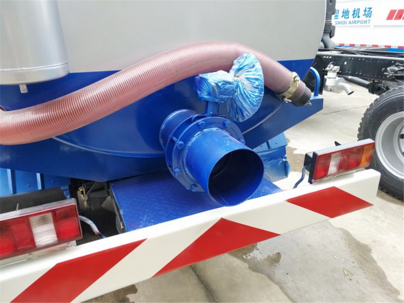 小型蓝牌2方吸粪车多少钱一辆