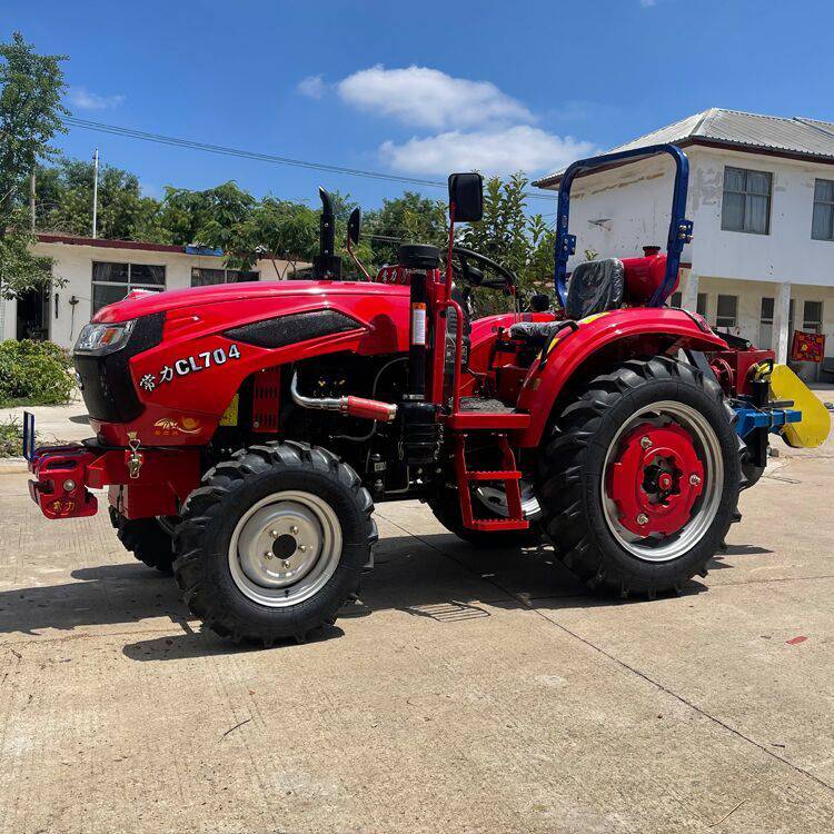 80马力拖拉机带翻转犁四驱904泰山农用车大桥四轮车