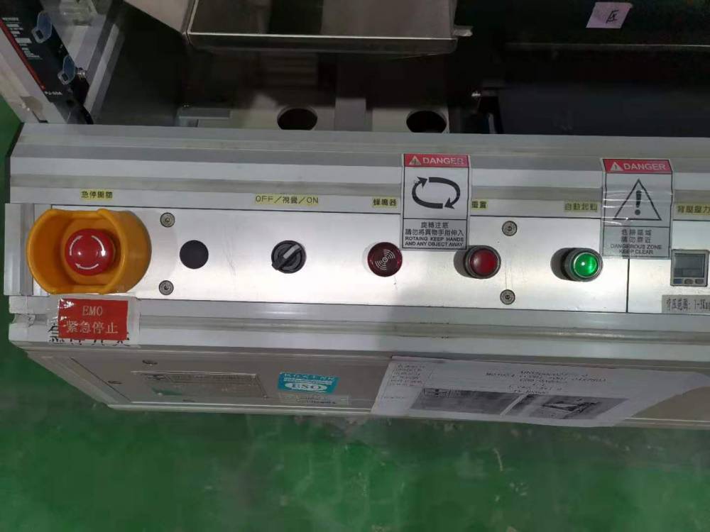 转让二手9成新台湾田宇bs900玻璃裂片机异形切割机