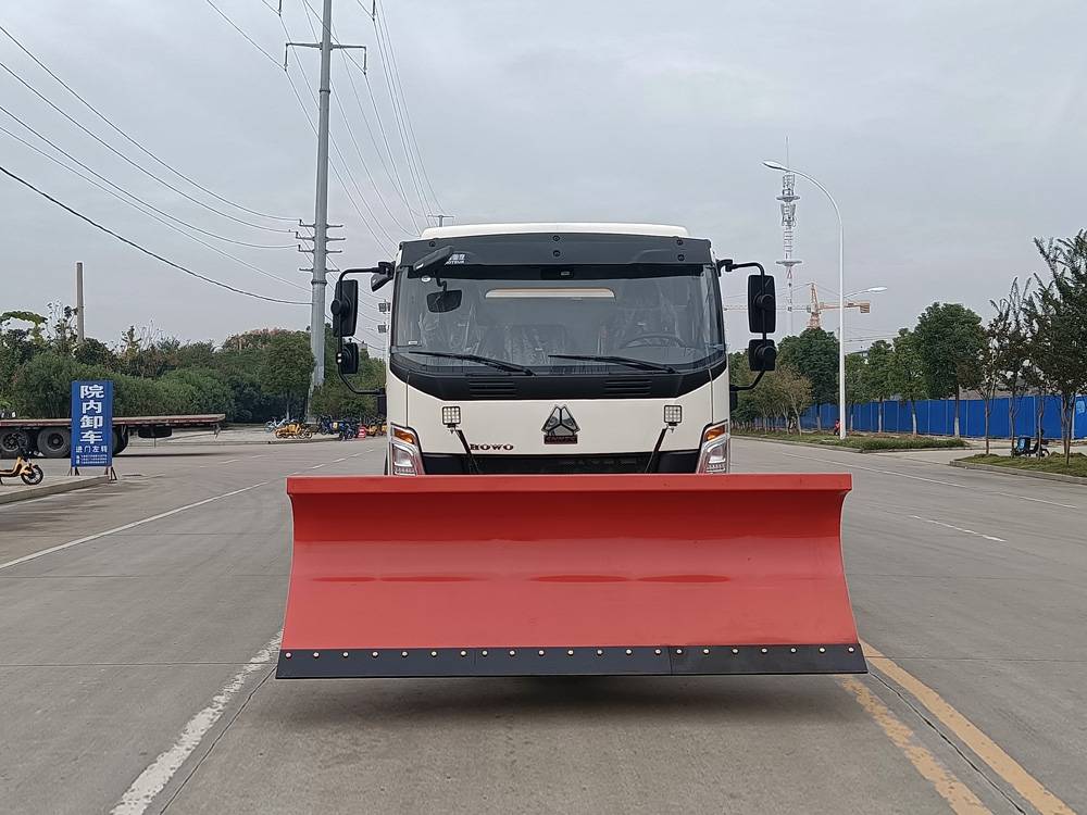 重汽豪沃18噸除雪車howo中卡多功能融雪撒佈車選裝推雪鏟