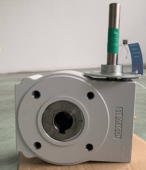 轻型手动阀门执行机构离合器齿轮操作机构齿轮箱与气动执行机构