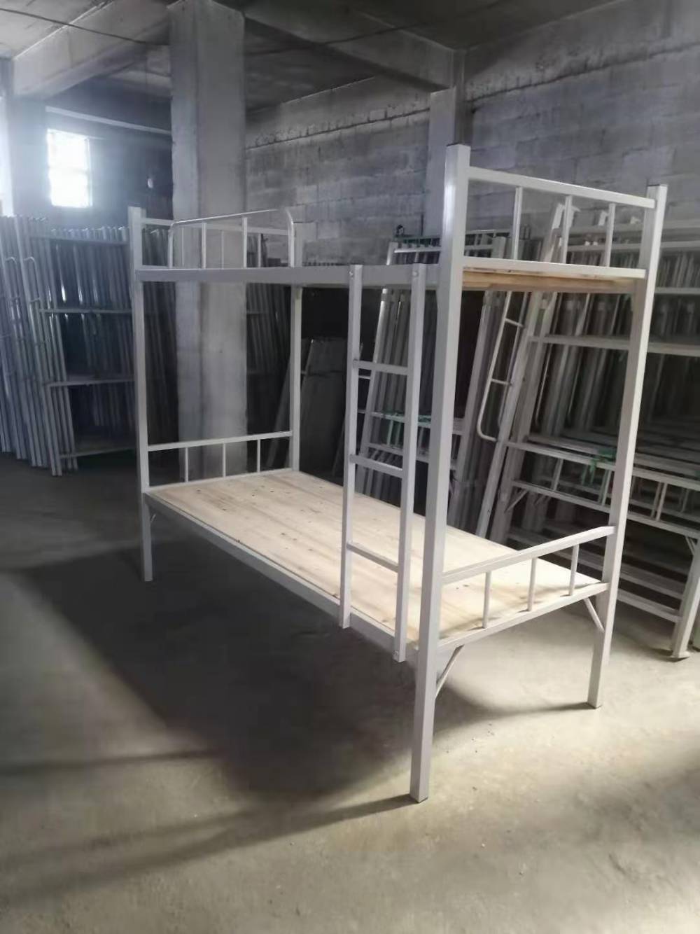 贵港港南铁架床双层SF学生午托床用得舒适