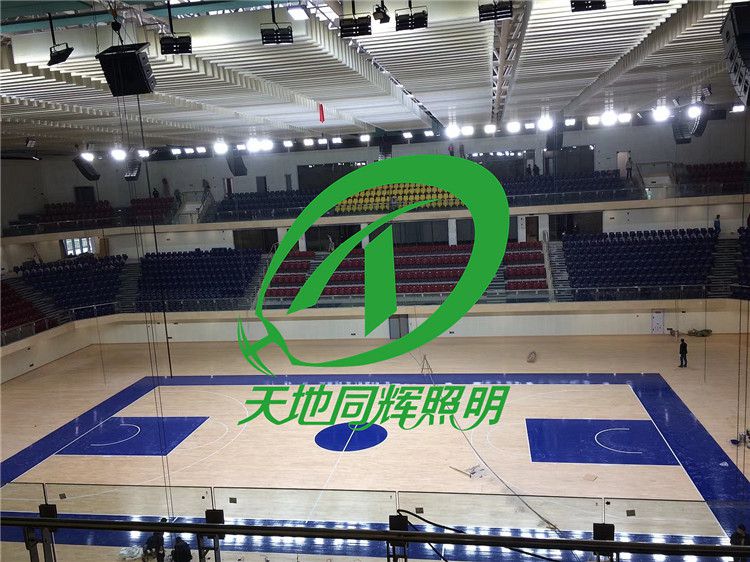 篮球馆装20盏灯照度多高20盏160w篮球馆灯一小时耗电量篮球馆灯几年