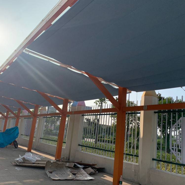 定制安装幼儿园电动遮阳帘幼儿园操场室外自动隔热天棚帘