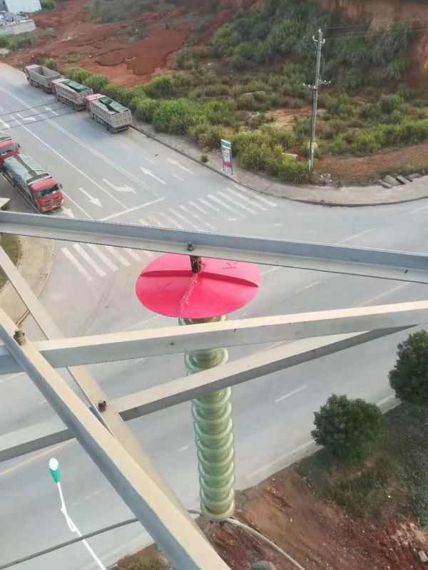 电力工程高压玻璃钢防鸟罩绝缘子防鸟伞罩玻璃钢驱鸟挡板