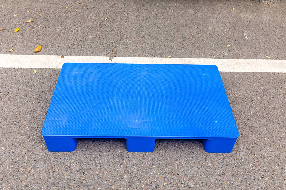 工厂九脚平面塑料托盘四面进叉周转卡板仓库车间物流蓝色栈板