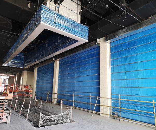 无机布防火卷帘门厂家安装-铜辉门窗-无机布防火卷帘门