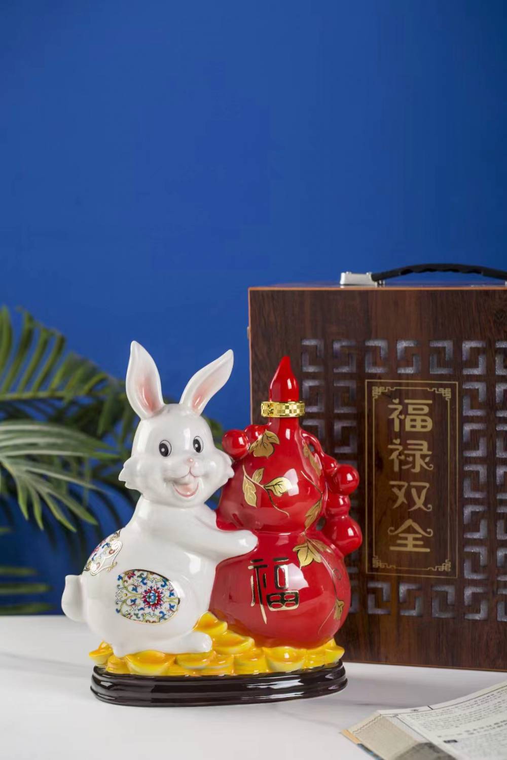 十二生肖兔瓶陶瓷空酒瓶酒壶兔子5斤酒瓶厂批发
