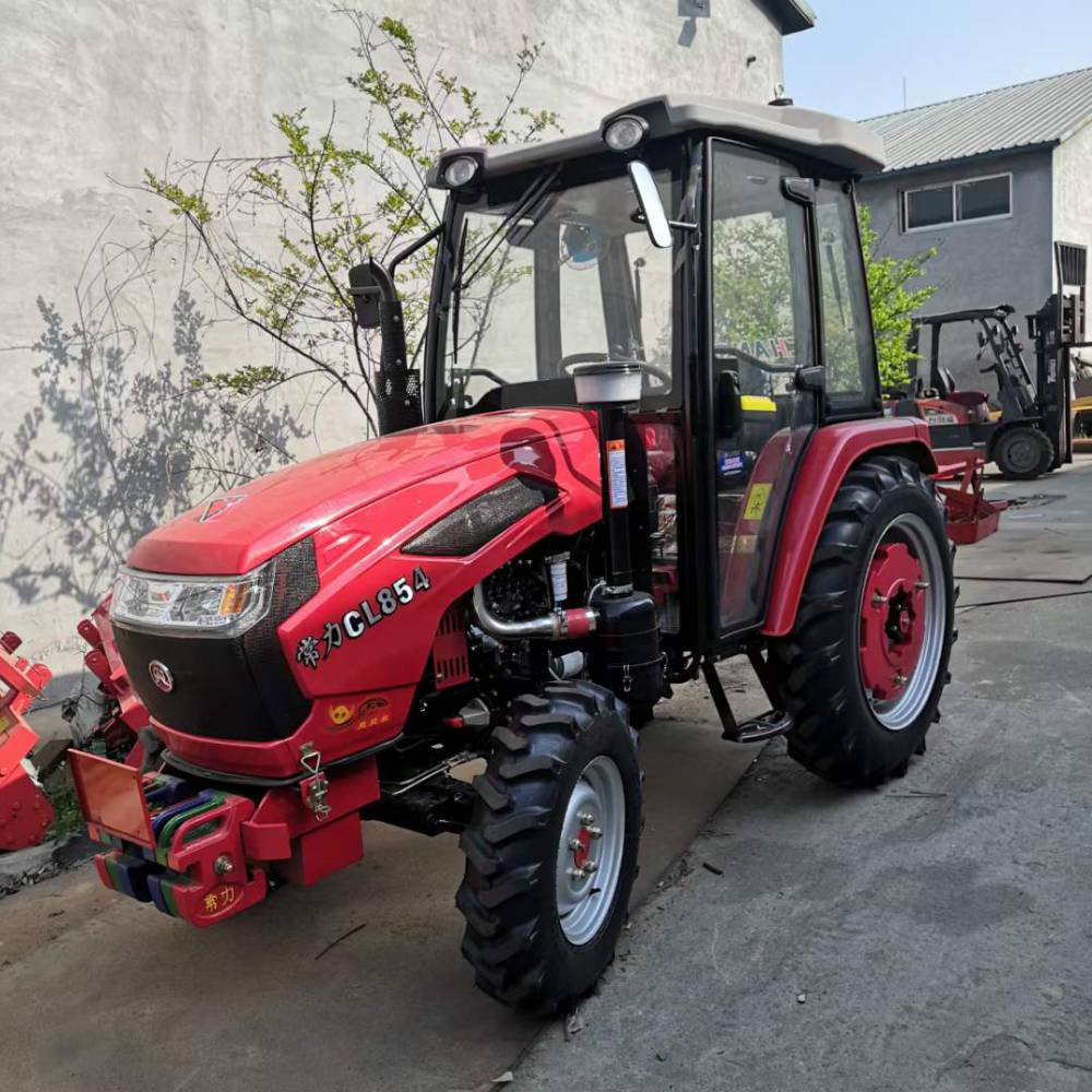 80马力四轮旋耕机鑫农机械水旱两用封闭后桥农用旋耕起垄机图片