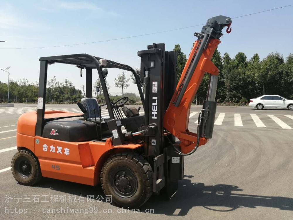 四驱越野叉车改装吊臂品牌4吨叉车吊一体机定制