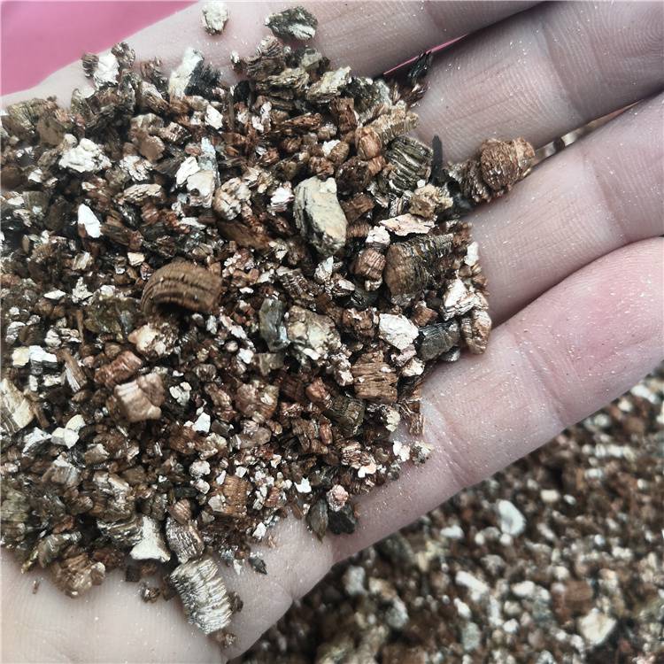 供应永顺36毫米金黄孵化用蛭石孵化蛭石价格