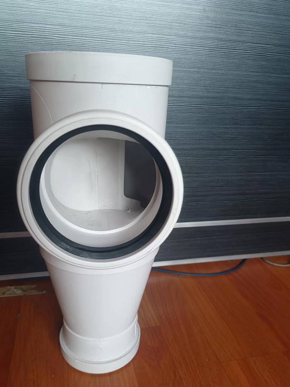 高密度聚乙烯hdpe螺旋压盖式单叶片静音排水管价格 - 推发网